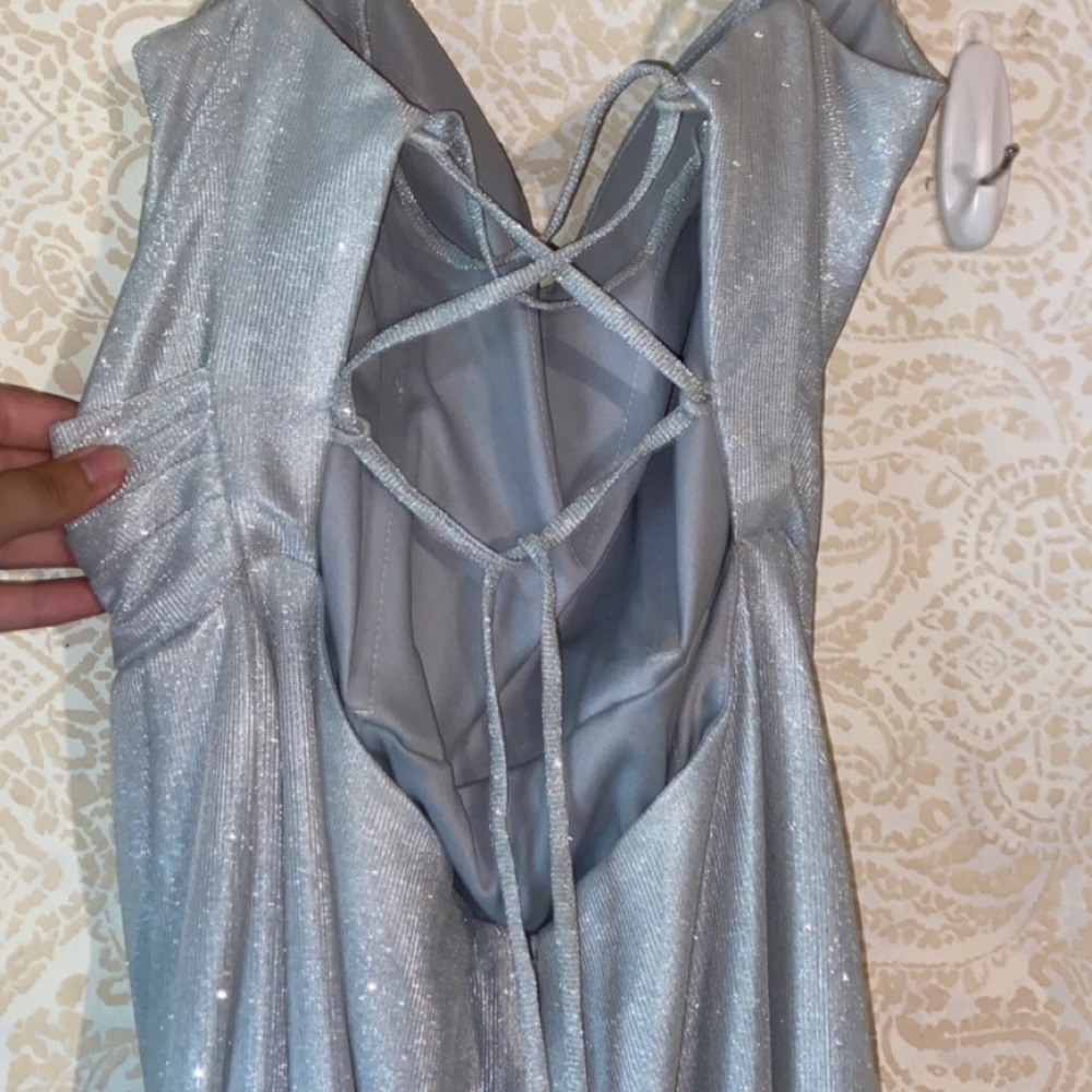 Prom dress - Picture 7 of 7